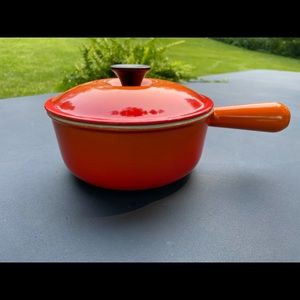 Le Creuset saucepan with lid 18 cms